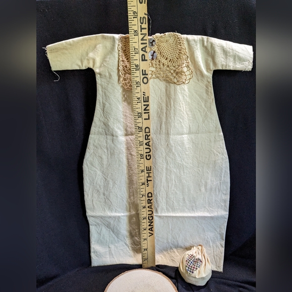 Vintage Style Baby Gown With Shoes. Decorative - Picture 3 of 8